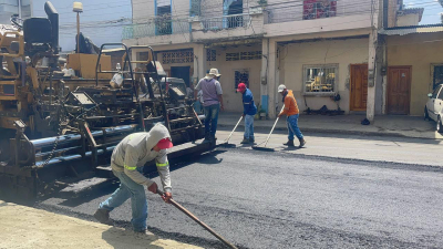 A muy buen ritmo continúan los trabajos de asfaltado