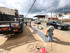 Misión cumplida! Vía habilitada al 100% en la Av. La Prensa