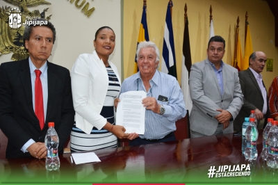 GAD Jipijapa y FET firman convenio de cooperación