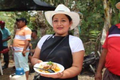 Feria Gastronómica en el Mamey