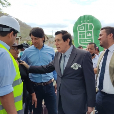 El Alcalde y el Prefecto de Manabí verifican el avance de obras en Jipijapa