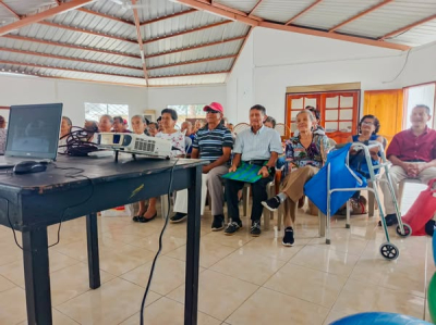Junta Cantonal promueve derechos y escucha propuestas de adultos mayores y jóvenes