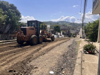 ¡Atendemos las afectaciones en Los Algarrobos y la calle Eloy Alfaro!