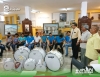 Alcalde dona instrumentos musicales a orquesta “Querer es Poder”